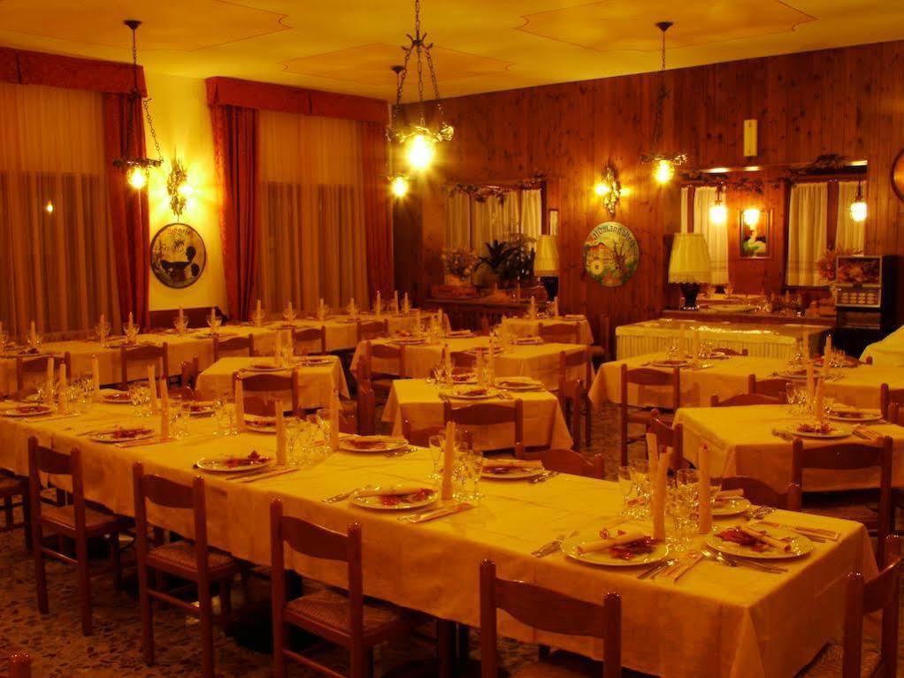 Hotel Milano П'яццаторре Екстер'єр фото